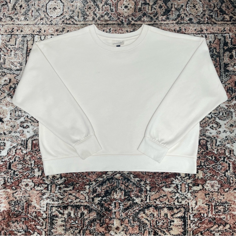 Universal Thread - Cream Crewneck